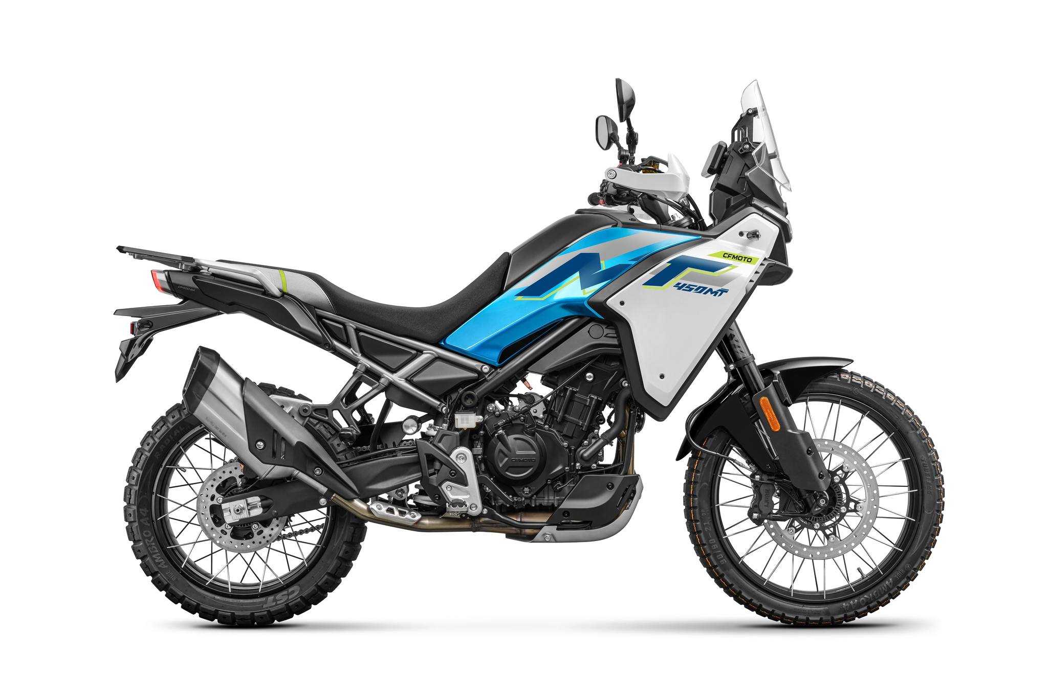 まめ CFMOTO 450MT: Motocicletă turistică cu motor puternic și